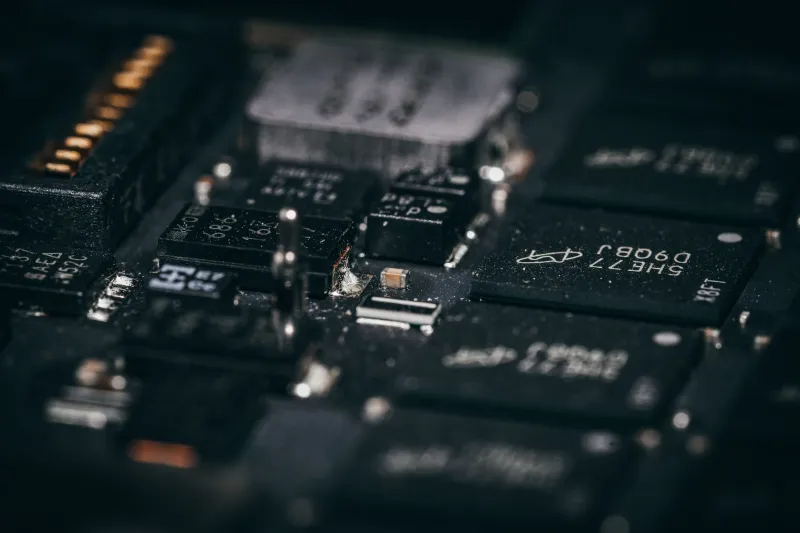 Paying for Power You'll Never Use: The Dirty Secret Behind Flagship Phone Specs